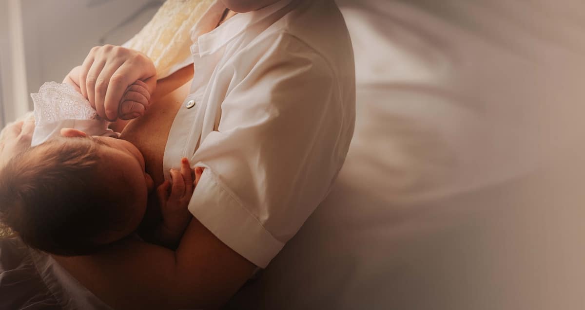 Breastfeeding & Infant Feeding breastfeeding and infant feeding. shutterstock_2501752963